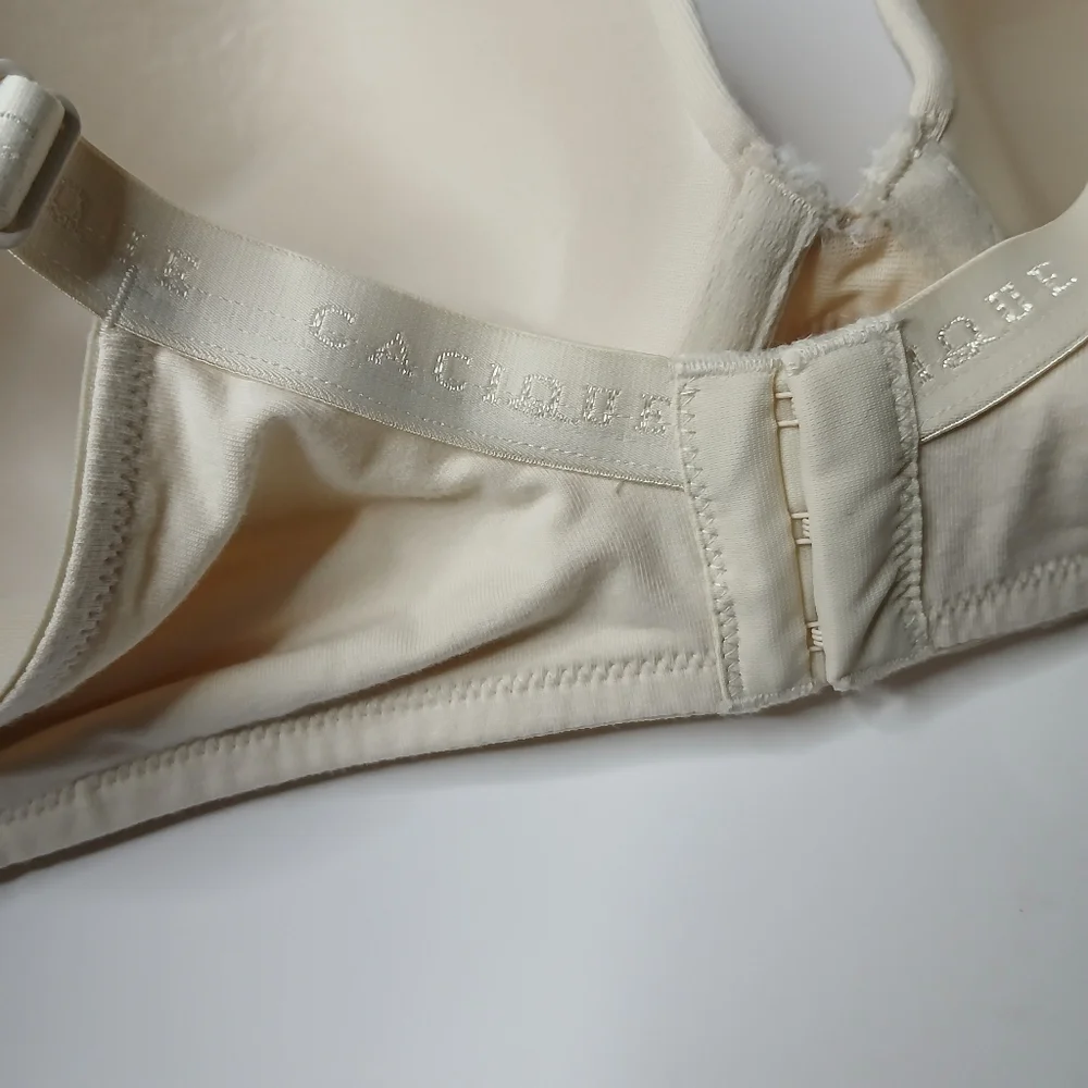 Cacique Ivory Underwire‎ Bra